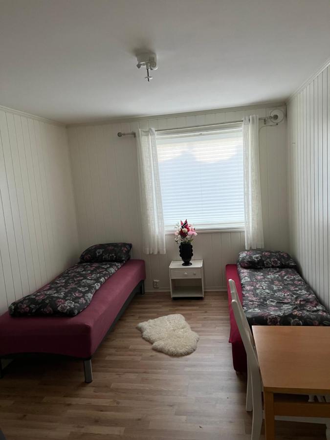 Bedroom In City Centre, No Shower Available Ålesund المظهر الخارجي الصورة